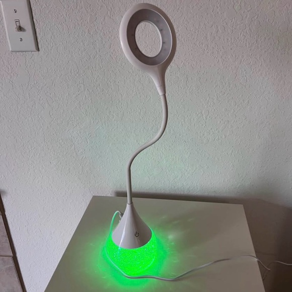 Colorful LED glowing Lamp - Picture 3 of 8